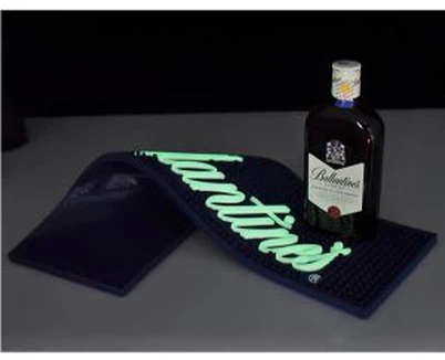 Vodootporna PVC gumena LED podloga za pivsku votku